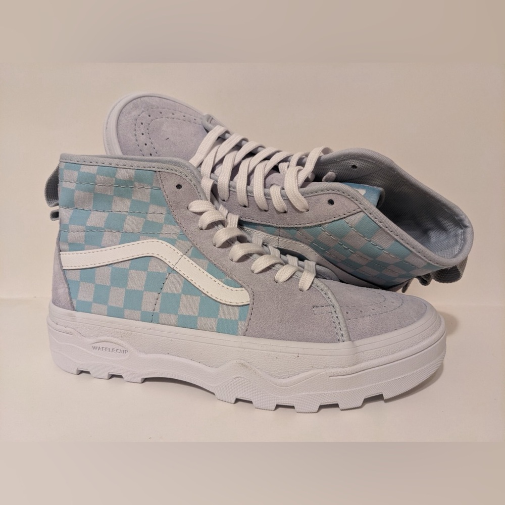 Woman’s Vans platform Sk8-Hi Shoe Sneaker White/Teal Checkerboard skater fun 6